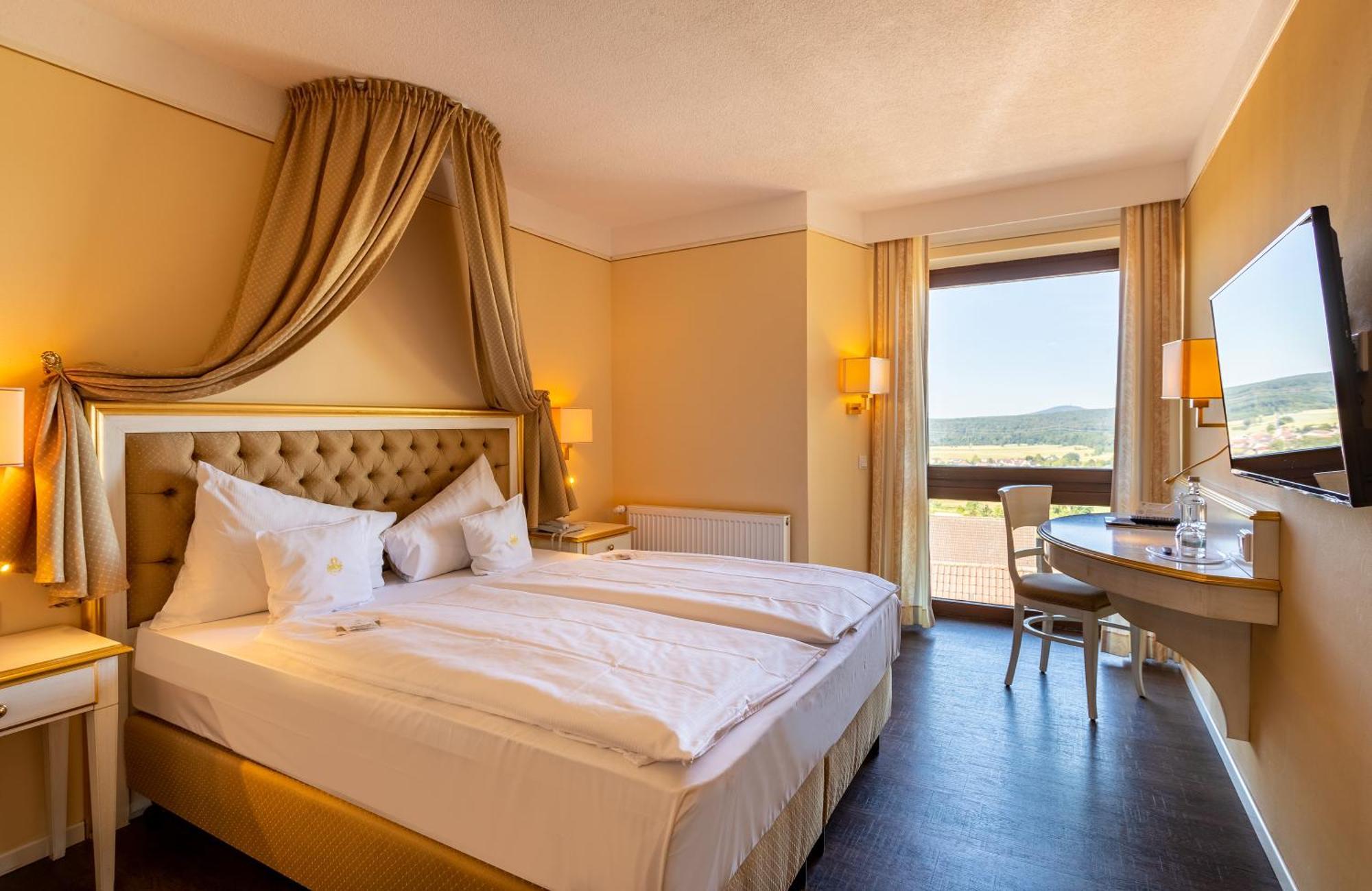 Burghotel Staufenberg Staufenberg  Exterior photo