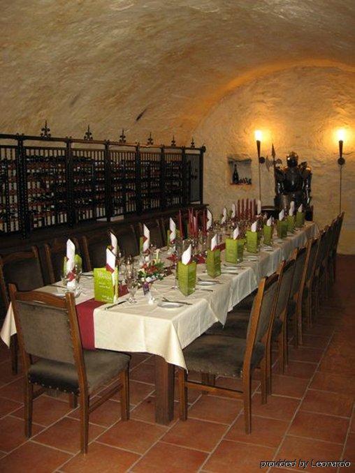 Burghotel Staufenberg Staufenberg  Restaurant photo